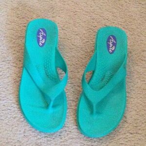 Aspire Flip Flops